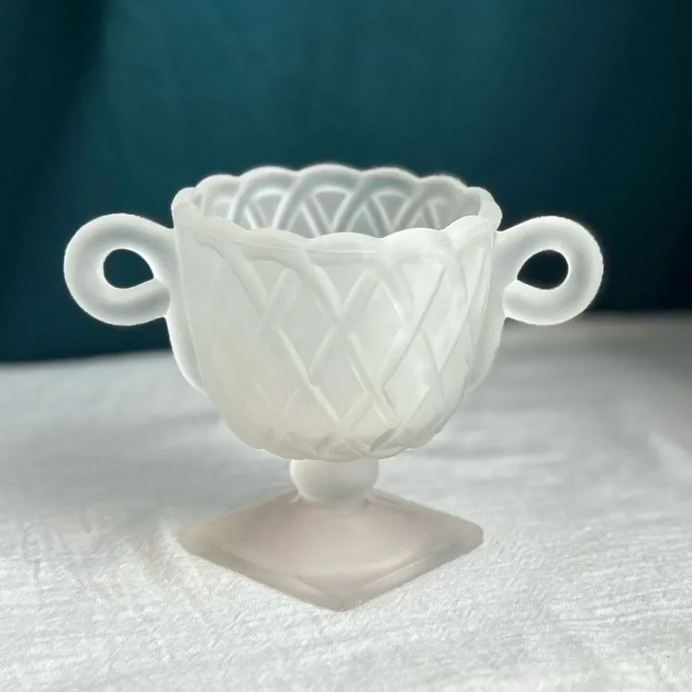Indiana Glass Frosted Pretzel Pattern Creamer and Sugar Set
